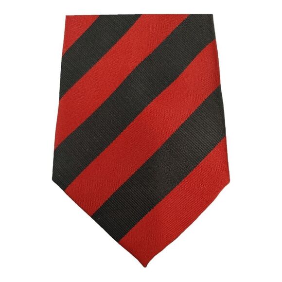 MEN'S ST. PATRICK BLACK/RED DIAGONAL STRIPE TIE AND POCKET SQUARE SET. - Picture 2 of 4